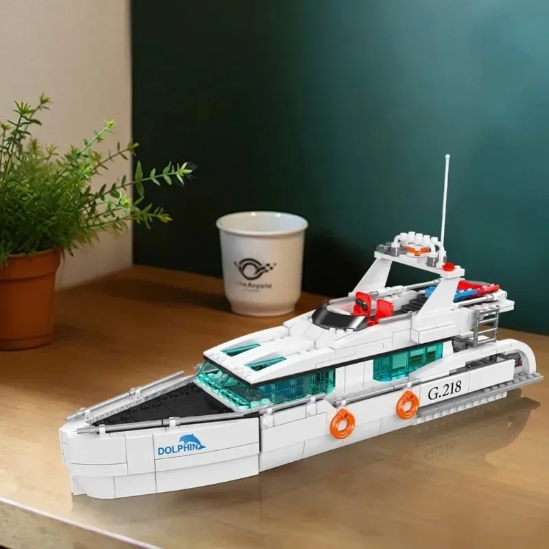 Mould King 857 Parça 10218 Bey - Model Kit Yacht incelemesi ve fiyatı