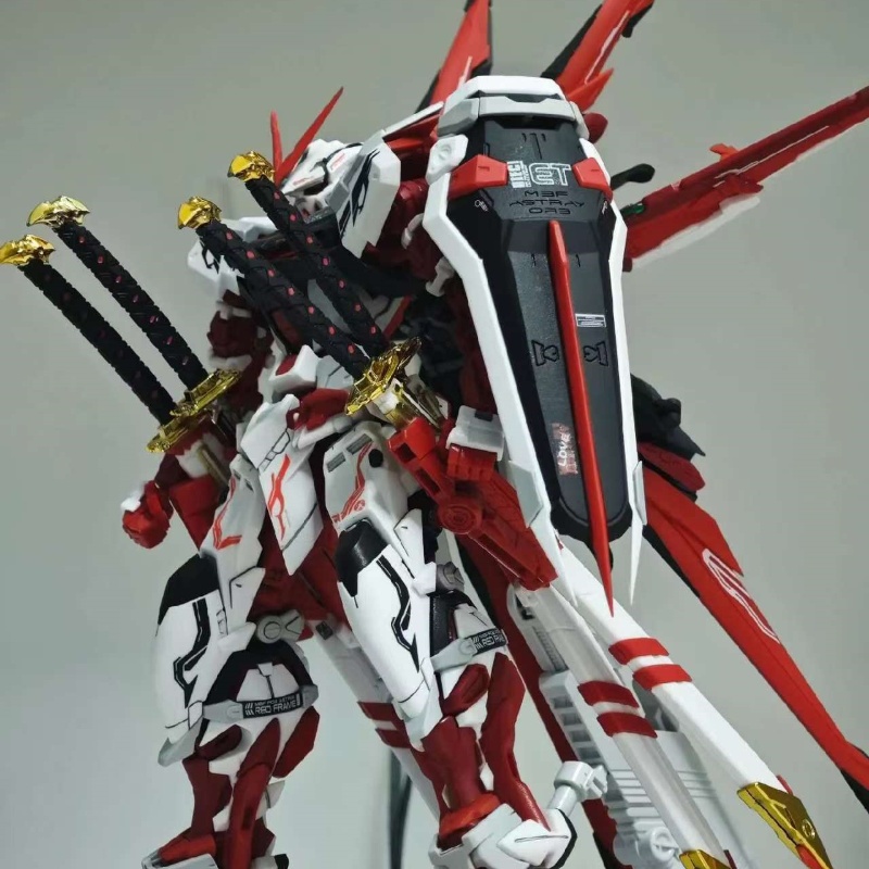 Astray Kırmızı Çerçeve Model-5 - Model Kit Zone Of The Enders incelemesi ve fiyatı